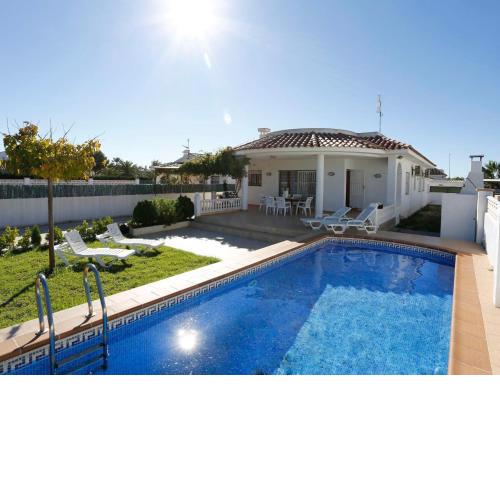 Holiday Home Sandra by Interhome