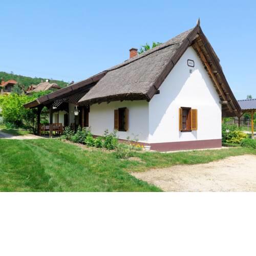 Holiday Home Szijartó - BGK111
