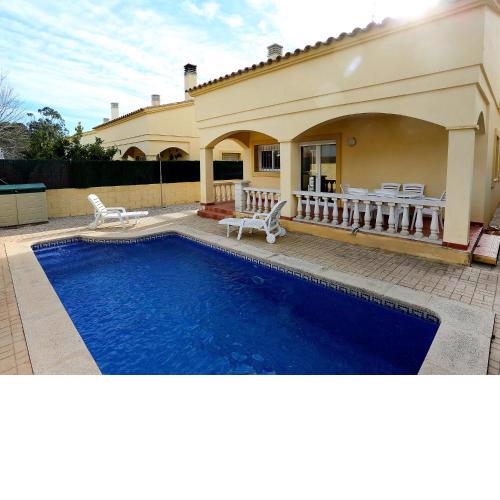 Holiday Home Tatiana by Interhome