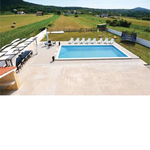 Holiday Home Trilj I