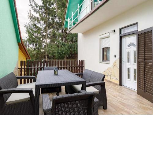 Holiday Home UBF266