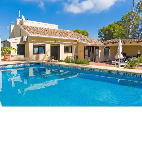 Holiday Home Ui-tje by Interhome