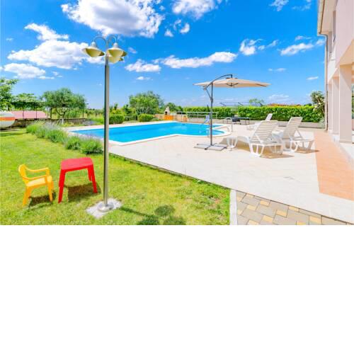 Holiday home Ulica 1.maja VI