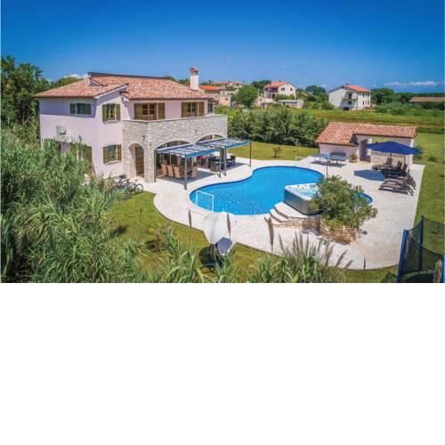 Holiday home Valtura VI