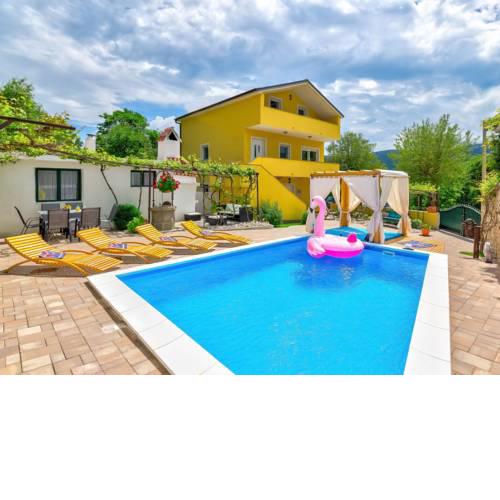 Holiday Home Villa AnÄ‘elika