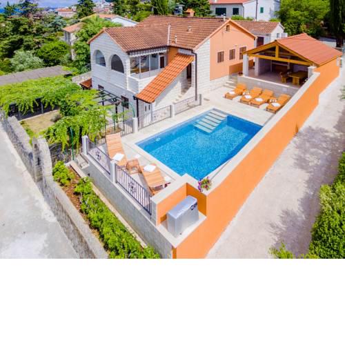 Holiday Home Villa Frančeska