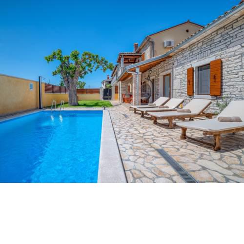 Holiday Home Villa Natale