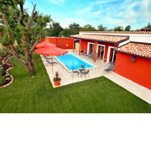 Holiday Home Villa Parenzana