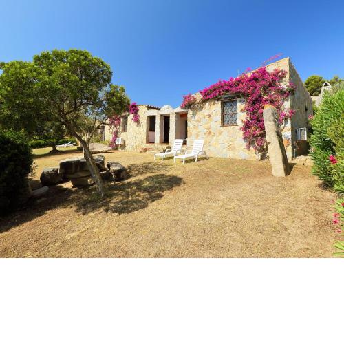 Holiday Home Ville Sant'Elmo - REI240 by Interhome