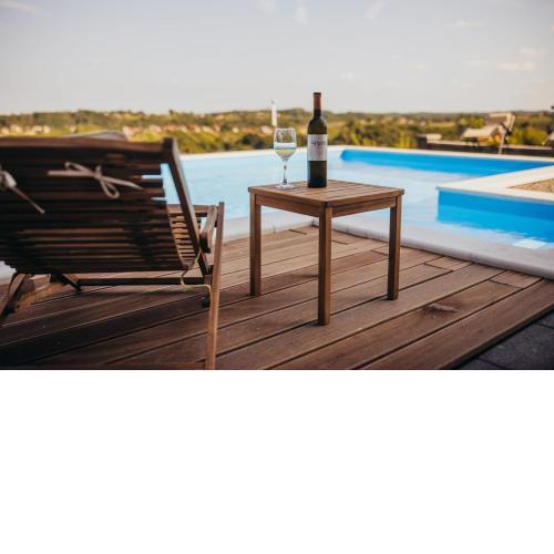 Holiday Home Vinola