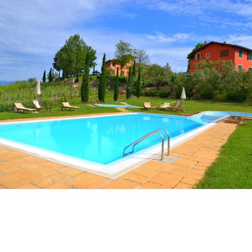 Holiday home with swimming pool with bubble bath and children's pool