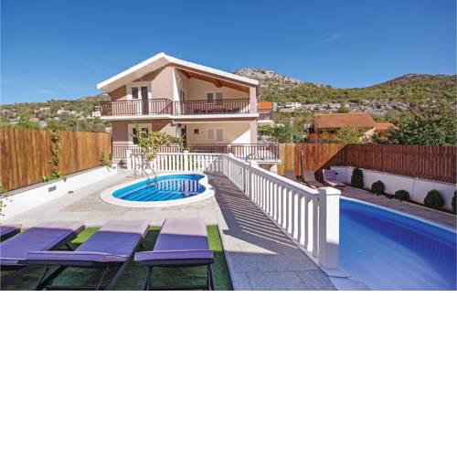 Holiday Home Zagvozd 05