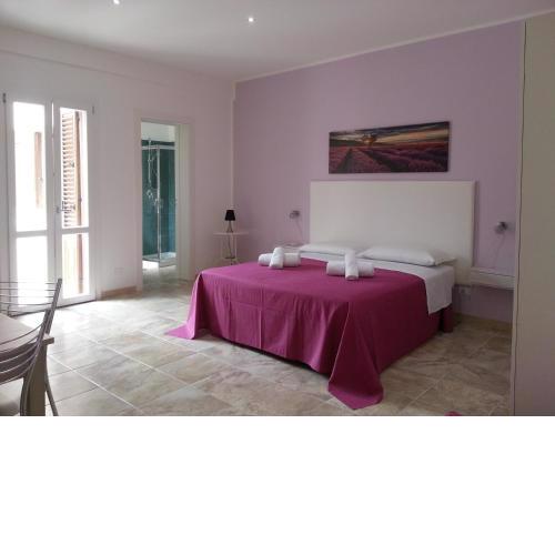 Holiday Homenza
