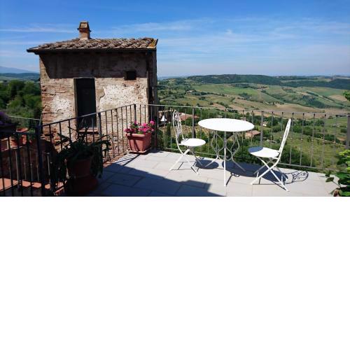 Holiday House Montepulciano - Il Torrino