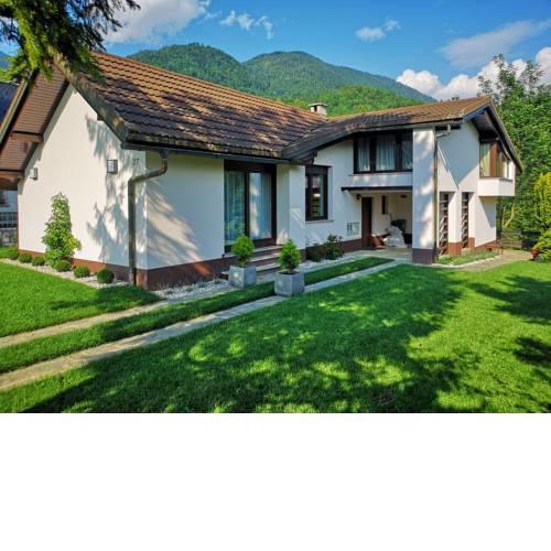 Holiday House Red Deer