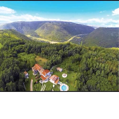 Holiday House VUKI