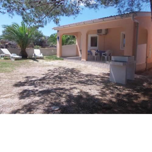 Holiday house with a parking space Vir - Lozice, Vir - 18067