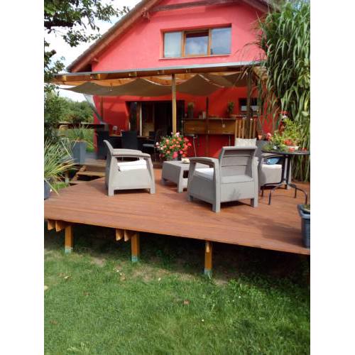 Holiday House