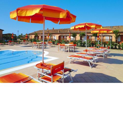 Holiday residence Borgo Verde Vada - ITO02461-CYB