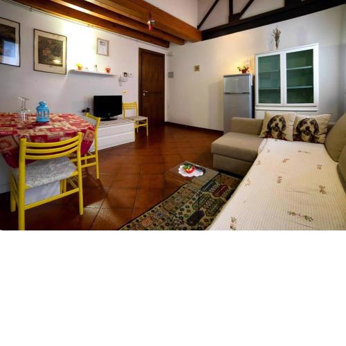 Holiday Treviso Suite LOMBARDI