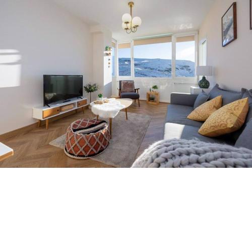 Holidays. Casa Nieve. 6 personas, 2 plazas parking
