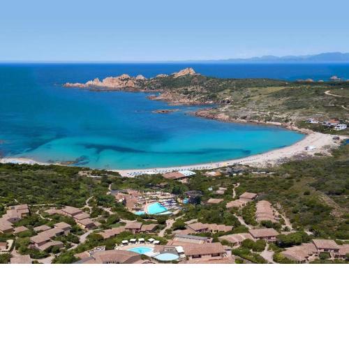 Holidays Isola Rossa - sandy beaches 4-6 guests