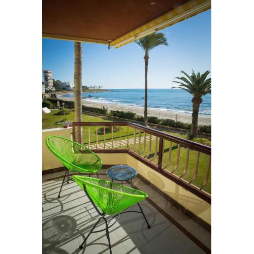 Holidays2Riviera Sea Side Front Beach