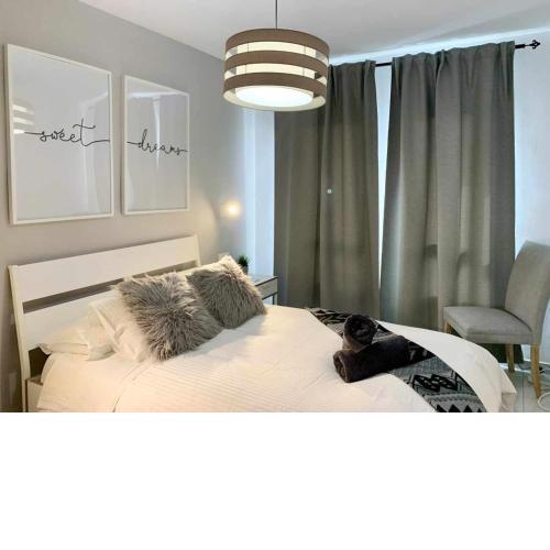 Holyhome apartment 208