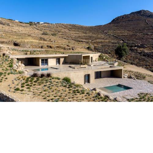 Homa Serifos pool villas