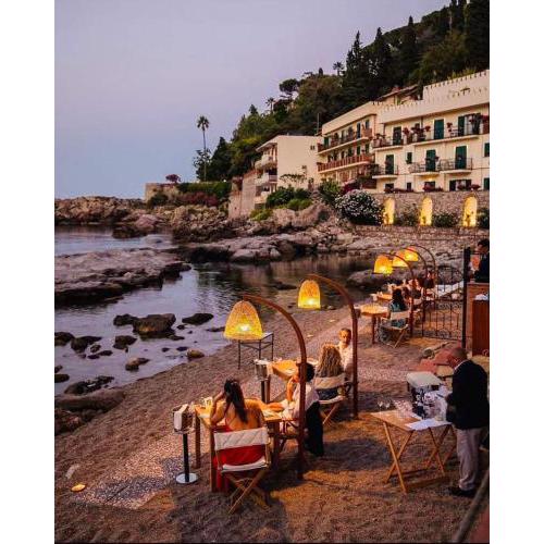 Home Naxos Beach a 70 passi dal mare