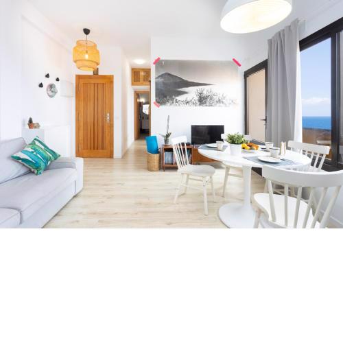 Home2Book Charming Apartment Bajamar