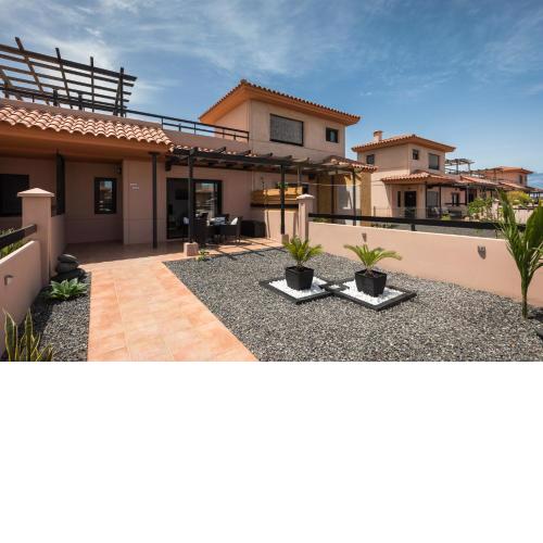 Home2Book Charming Casa Tara