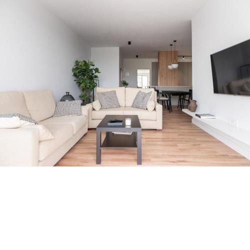 Home2Book Luxury & Design Rambla Santa Cruz Center