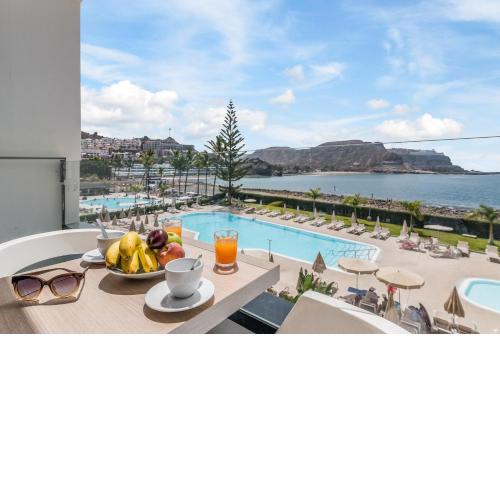 Home2Book Stunning Ocean View Studio Mogán, Pool