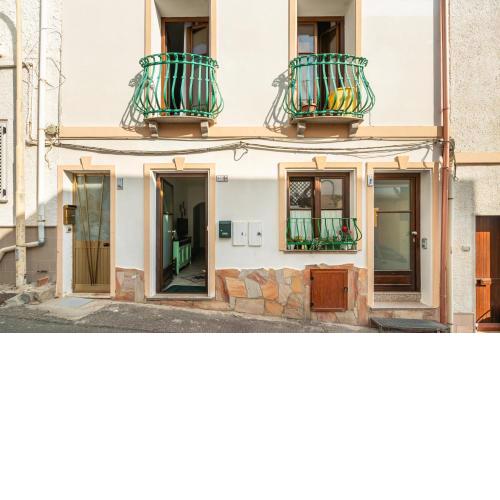 Homecalasetta a 30 metri dal mare