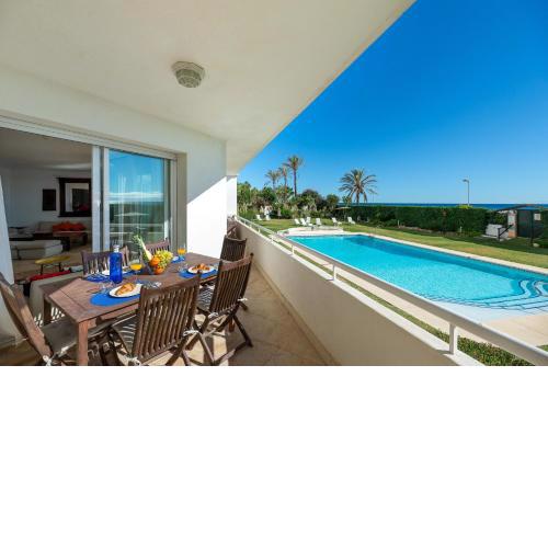 HomeForGuest Front line beach apartment in Puerto Banús Marbella