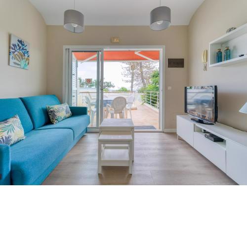 HomeForGuest Modern Apartment in San Agustin 2 min from the beach