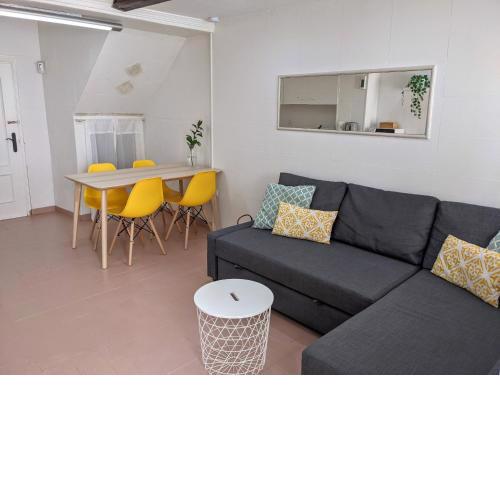 HomeForGuest Rooftop apartment Casa María close to Málaga centre