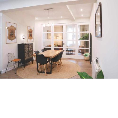 Homeloving apartment Bilbao centre with Parking