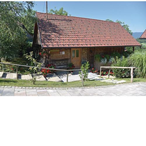 Homestead Bahor With Hot Tub