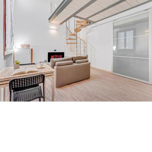 Honey Loft [Milano-Como-Svizzera]