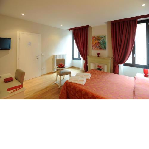 Honey Rooms Ferrara
