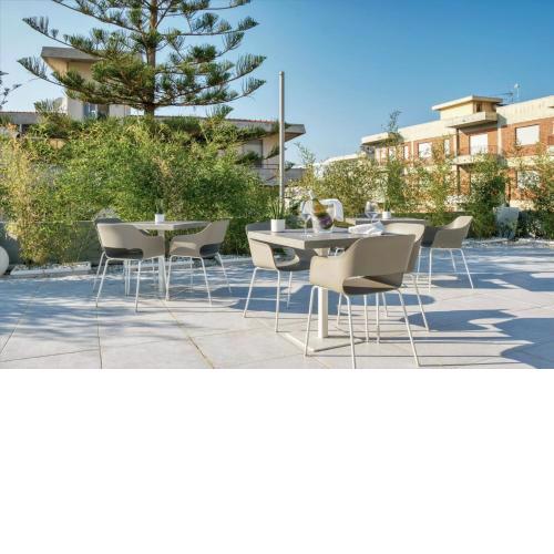 Horizon Suites