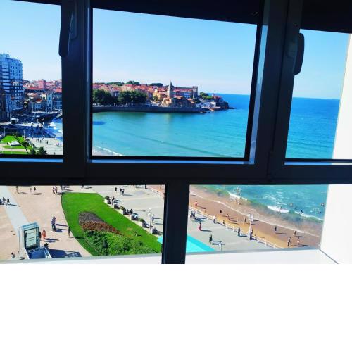 HORIZONTE LUXURY primera linea de playa San Lorenzo