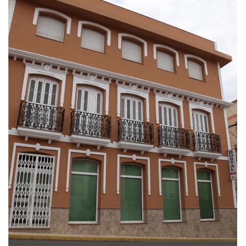 Hostal Avenida
