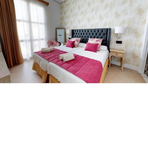 Hostal Boutique La Española by Bossh Hotels