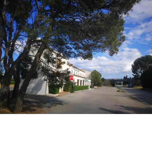 Hostal Brindis