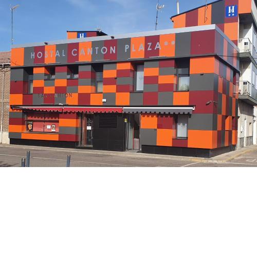 Hostal Canton Plaza