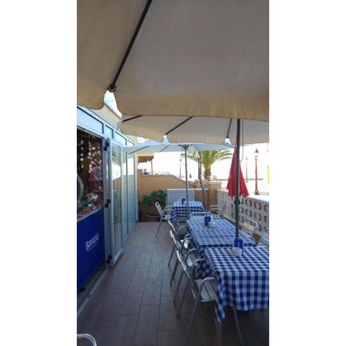 Hostal Cubelles