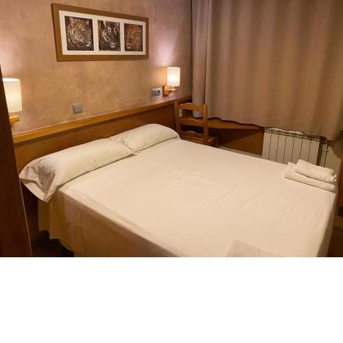HOSTAL GALICIA CARDEDEU